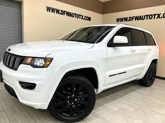 JEEP GRAND CHEROKEE 2019 1C4RJEAG9KC710691 image